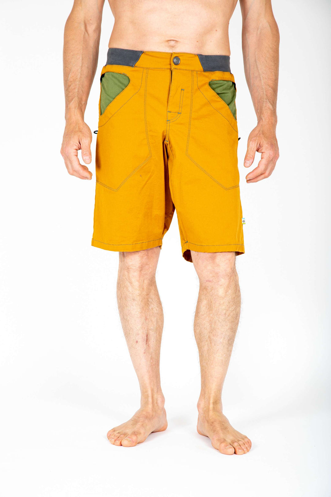 N 3Angolo Short